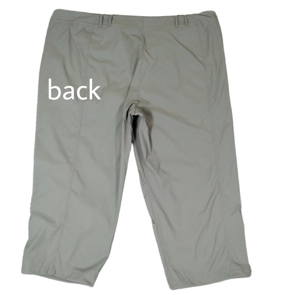 💸$13 J. Jill Activewear Women's 26W Capri Sage Green Pant Moisture Wicking - Picture 2 of 4